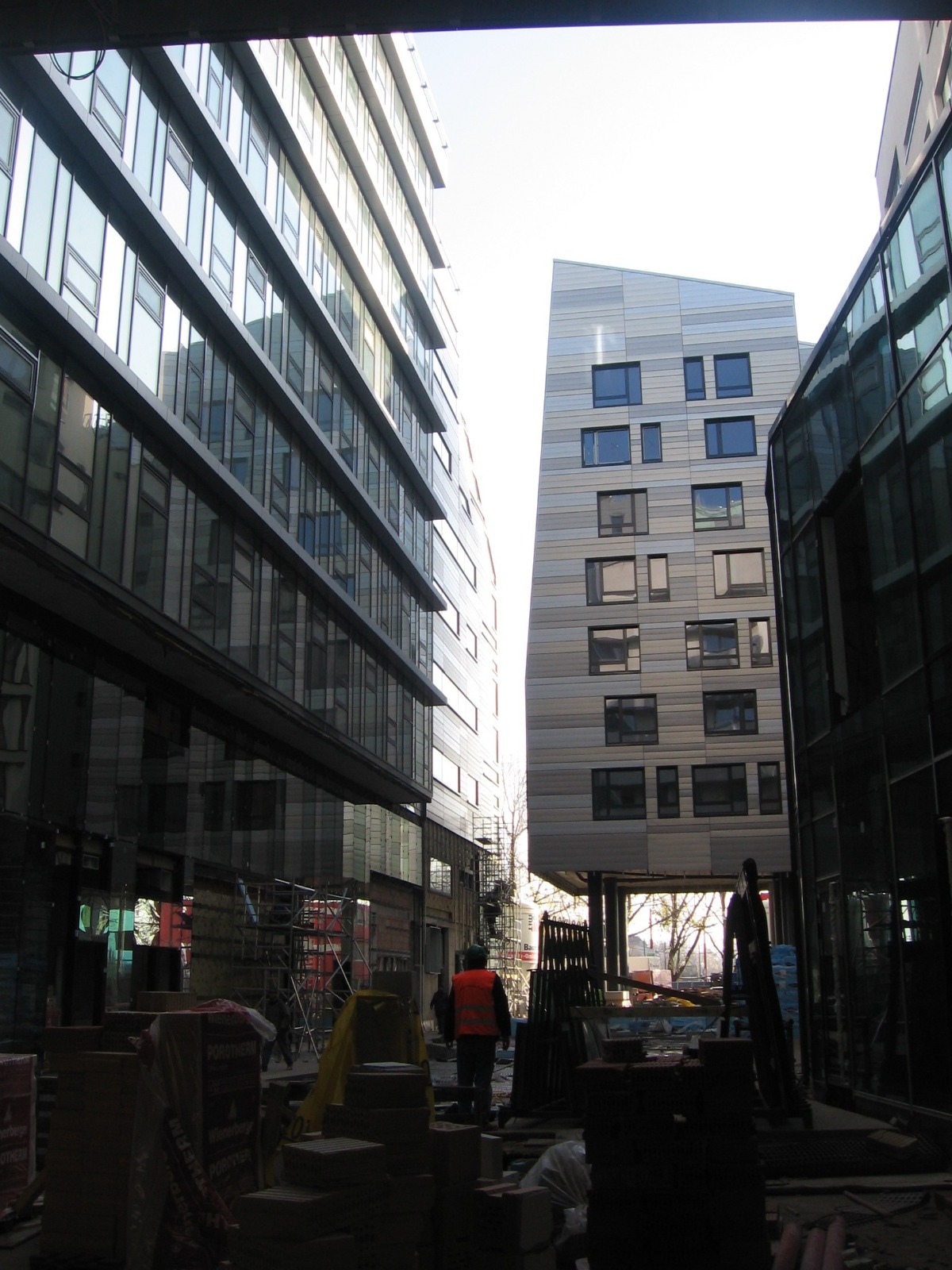 PHOTO-2025-10-26-08-14-32