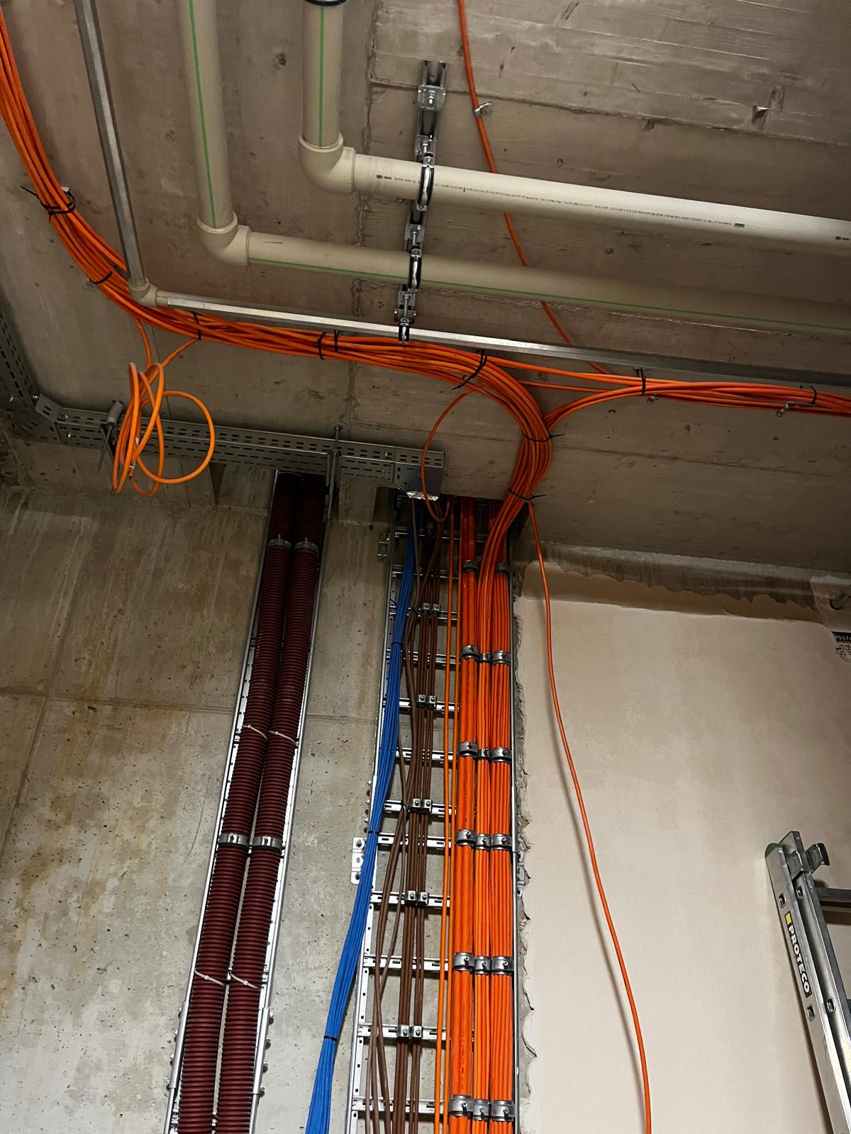 PHOTO-2025-10-20-02-37-40